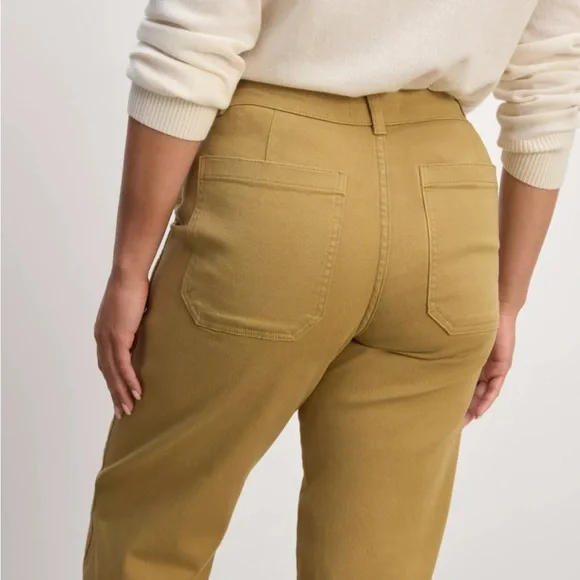 Everlane • The Utility Barrel Pant - Picture 4 of 10